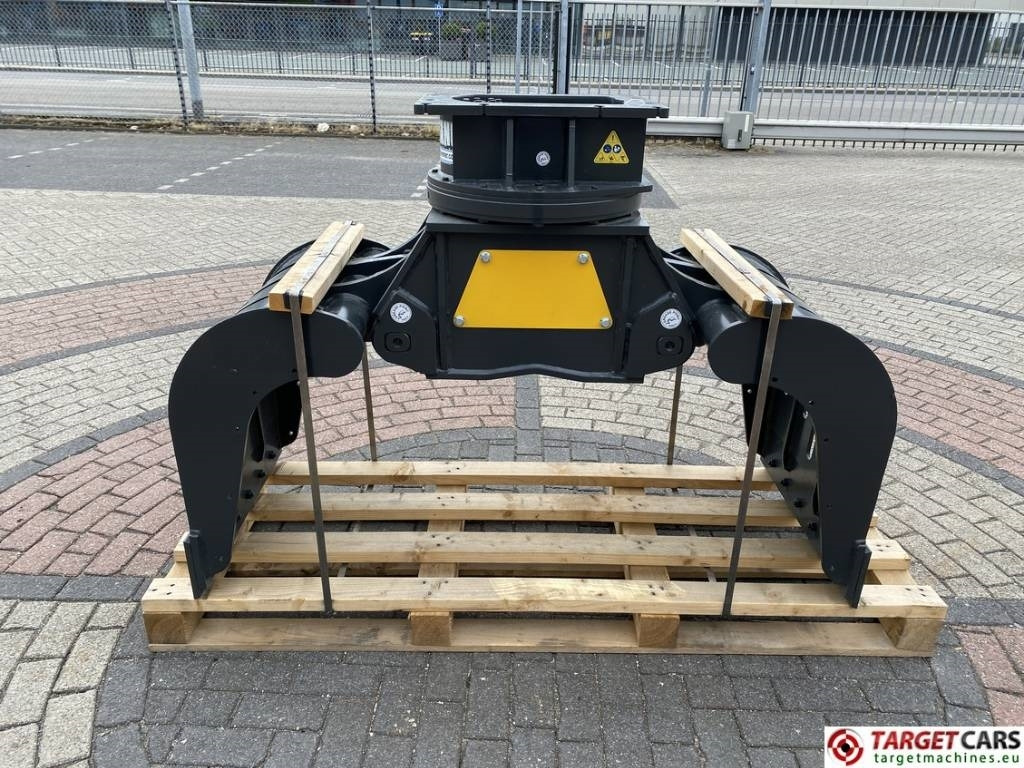 Mustang GRP750 Hydraulic Rotation Sorting Grapple 7~16T  - Grapple for Construction machinery: picture 5 Mustang GRP750 Hydraulic Rotation Sorting Grapple 7~16T  - Grapple for Construction machinery: picture 5