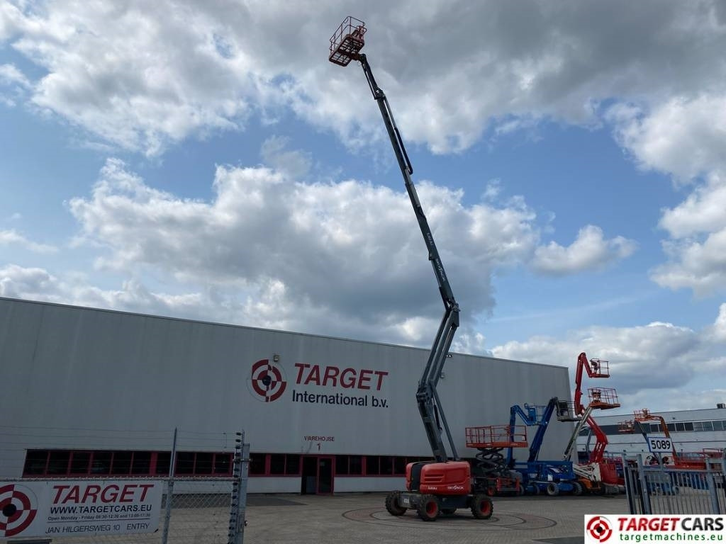 SkyJack SJ63AJ Articulated 4x4 Diesel Boom WorkLift 2136cm - Articulated boom: picture 5 SkyJack SJ63AJ Articulated 4x4 Diesel Boom WorkLift 2136cm - Articulated boom: picture 5