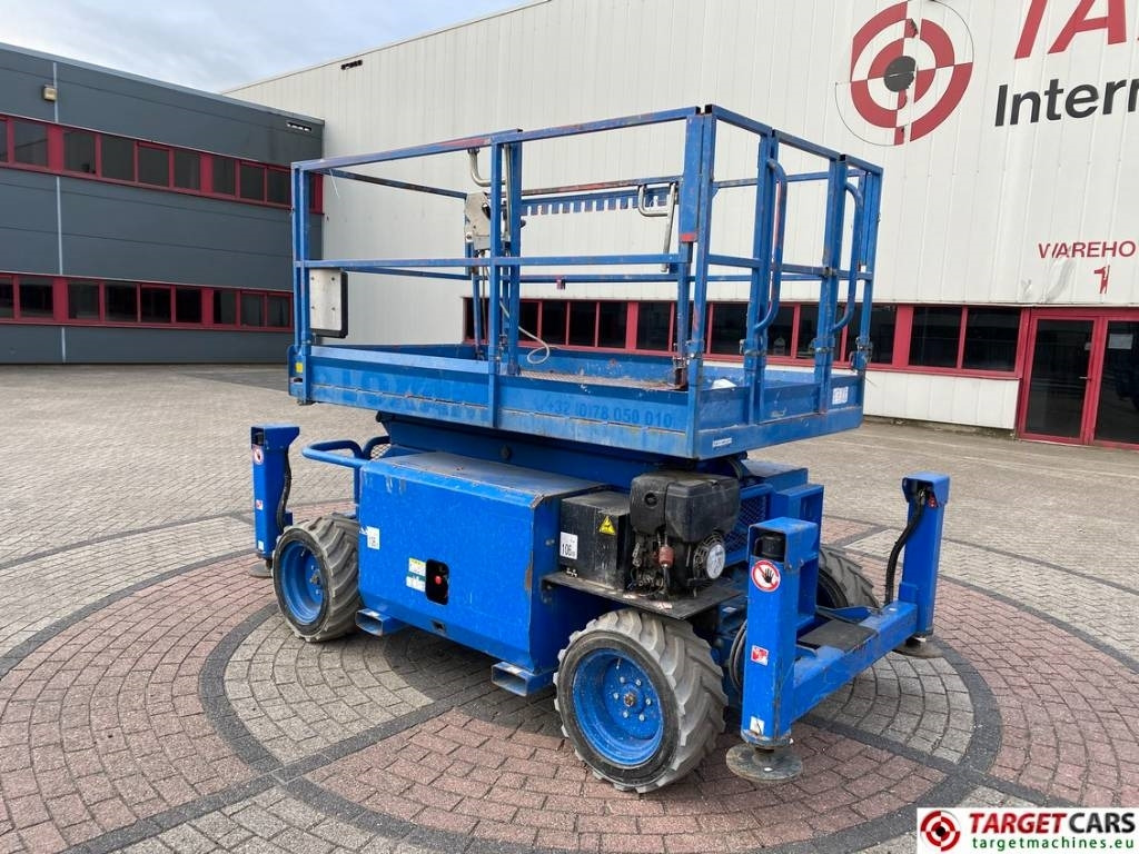 SkyJack SJ6832 RTE HyBrid 4x4 Scissor Work Lift 1175cm - Scissor lift: picture 4 SkyJack SJ6832 RTE HyBrid 4x4 Scissor Work Lift 1175cm - Scissor lift: picture 4