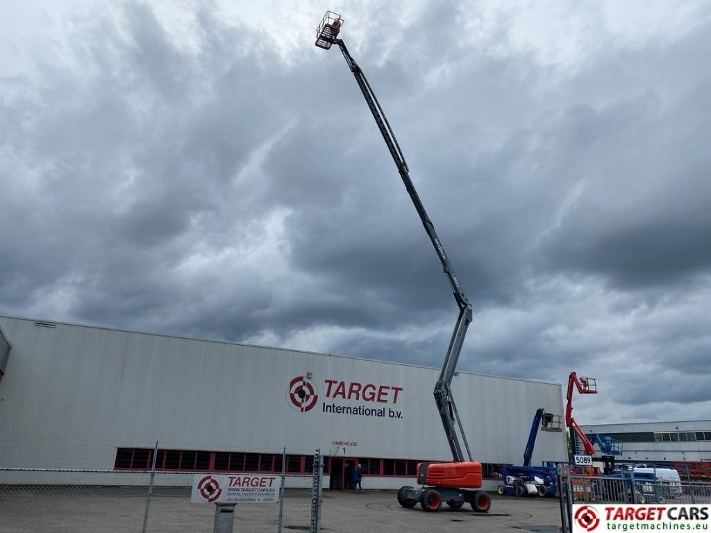 SkyJack SJ85AJ Articulated 4x4 Diesel Boom WorkLift 2791cm - Articulated boom: picture 5 SkyJack SJ85AJ Articulated 4x4 Diesel Boom WorkLift 2791cm - Articulated boom: picture 5