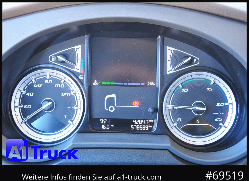 DAF XF 480 FAR Intarder, Multiwechsler 2x AHK - Container transporter/ Swap body truck: picture 4 DAF XF 480 FAR Intarder, Multiwechsler 2x AHK - Container transporter/ Swap body truck: picture 4
