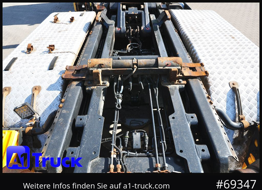 MAN TGX 26.460 XLX BL 6x2, Meiller, Funk - Hook lift truck: picture 3 MAN TGX 26.460 XLX BL 6x2, Meiller, Funk - Hook lift truck: picture 3