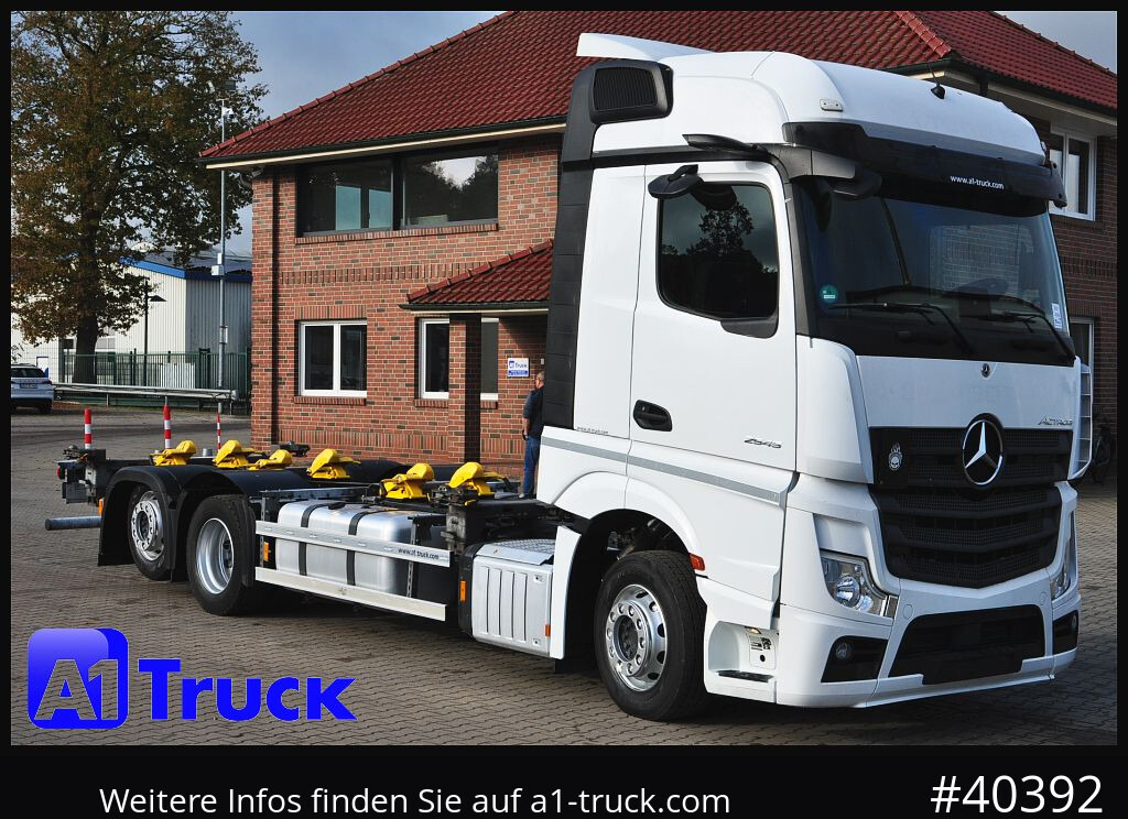 MERCEDES-BENZ 2545, BigSpace Multiwechsler  BDF 7.45-7.82, - Container transporter/ Swap body truck: picture 1 MERCEDES-BENZ 2545, BigSpace Multiwechsler  BDF 7.45-7.82, - Container transporter/ Swap body truck: picture 1