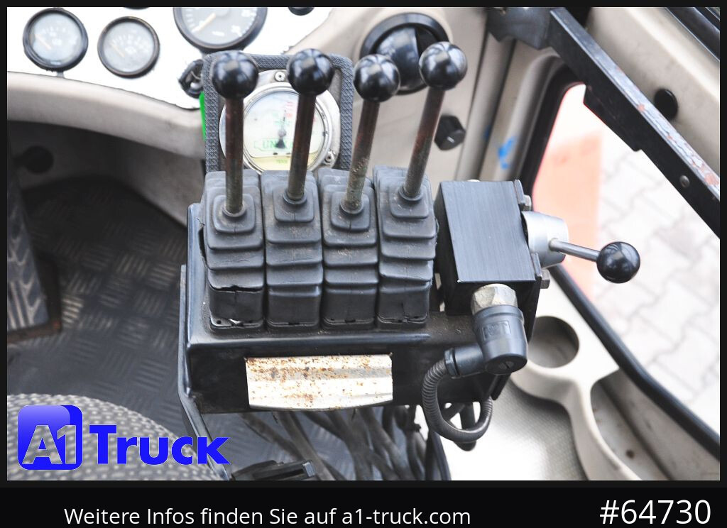 SVETRUCK Kalmar Svetruck 1260-30 Zinkenverstellung - Diesel forklift: picture 5 SVETRUCK Kalmar Svetruck 1260-30 Zinkenverstellung - Diesel forklift: picture 5