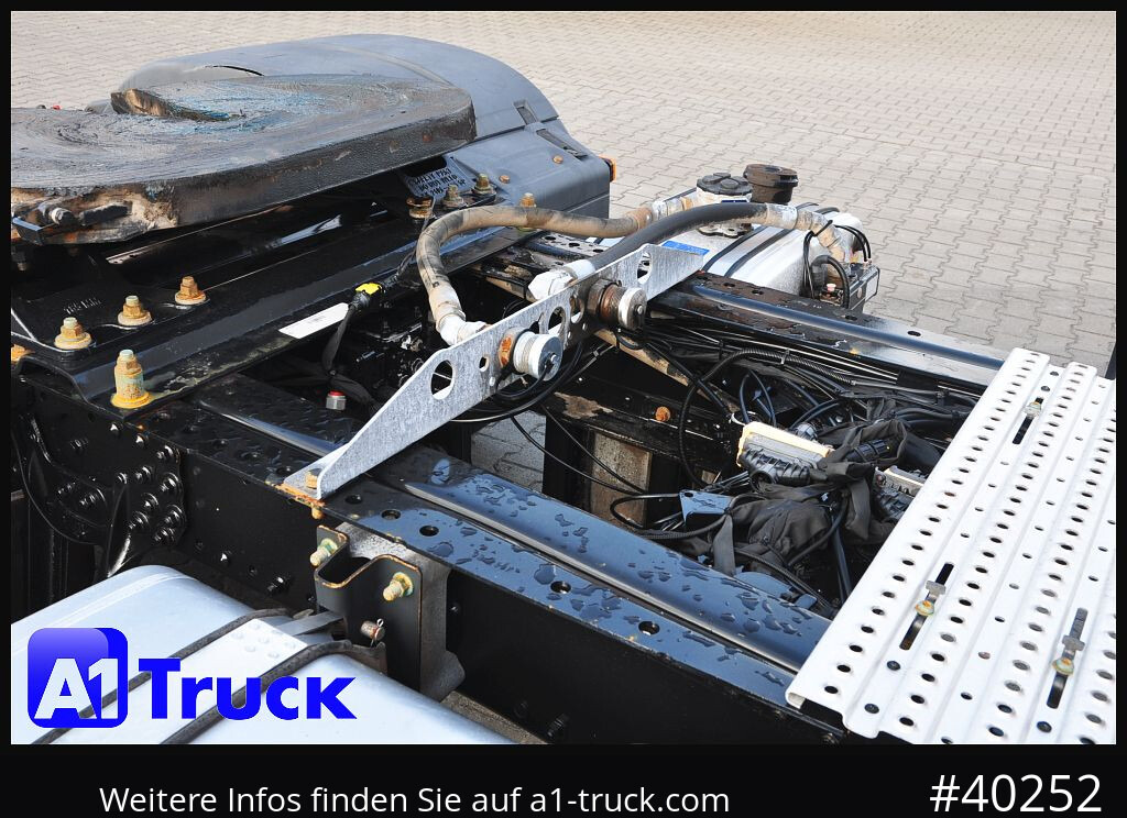 MAN TGX 18.470 GM Hydraulik, Intarder Navi Standklima, - Tractor unit: picture 3 MAN TGX 18.470 GM Hydraulik, Intarder Navi Standklima, - Tractor unit: picture 3