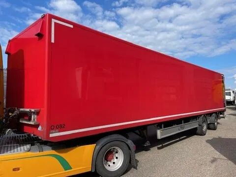 Refrigerator semi-trailer Fliegl 2 asser Box/Gesloten Trailer/Laadlift/2x Bindrail/accu's/BPW ass: picture 1