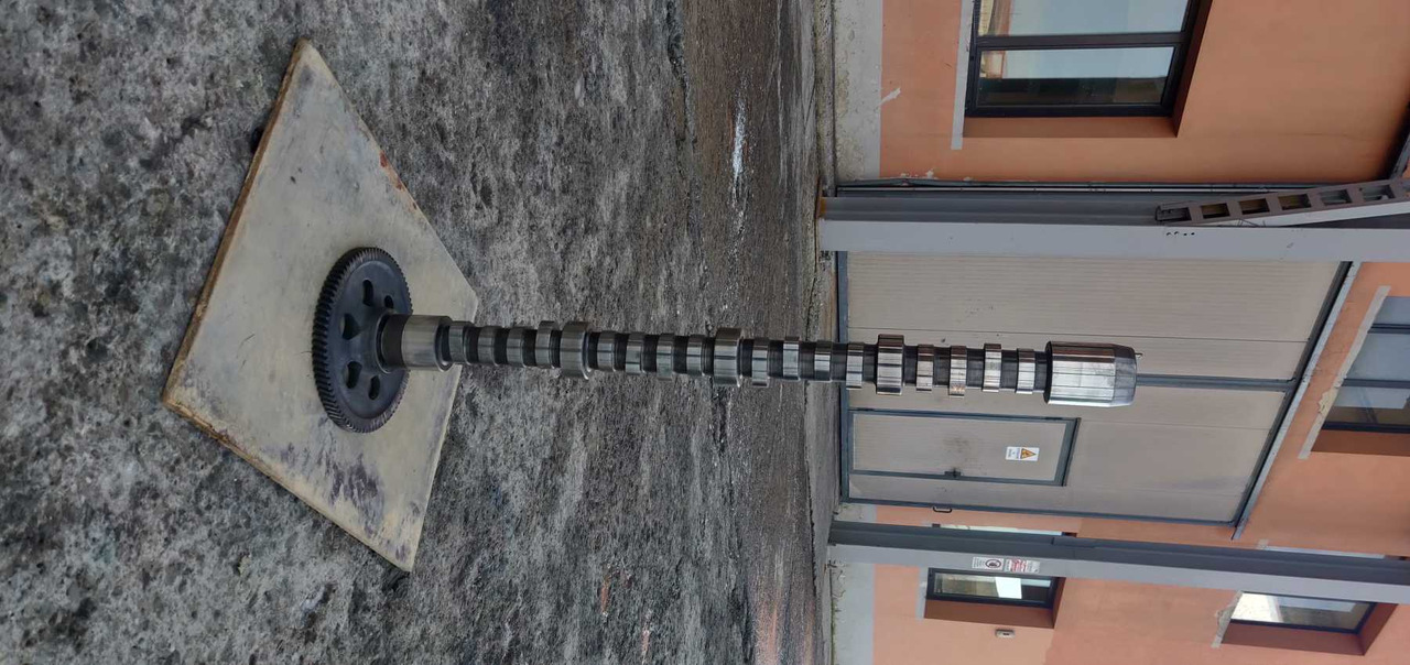 Caterpillar 3408 ALBERO A CAMME CON INGRANAGGI 7N8345 . CONTROLLATO IN RETTIFICA E LUCIDATO - Camshaft for Construction machinery: picture 3 Caterpillar 3408 ALBERO A CAMME CON INGRANAGGI 7N8345 . CONTROLLATO IN RETTIFICA E LUCIDATO - Camshaft for Construction machinery: picture 3