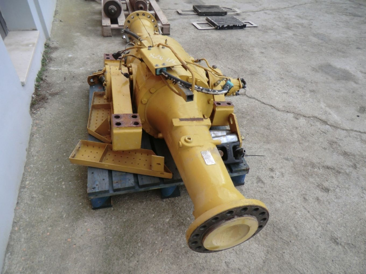 Caterpillar 928G - Rear axle for Construction machinery: picture 2 Caterpillar 928G - Rear axle for Construction machinery: picture 2