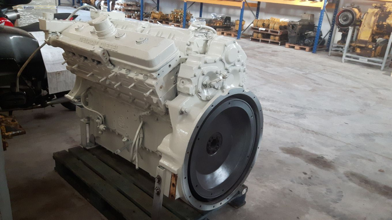 DETROIT DIESEL 12V71 MOTORE REVISIONATO (ENGINE NO. 71237406).COMPLETO DI N. 2 TURBO E VENTOLA. - Engine for Construction machinery: picture 2 DETROIT DIESEL 12V71 MOTORE REVISIONATO (ENGINE NO. 71237406).COMPLETO DI N. 2 TURBO E VENTOLA. - Engine for Construction machinery: picture 2