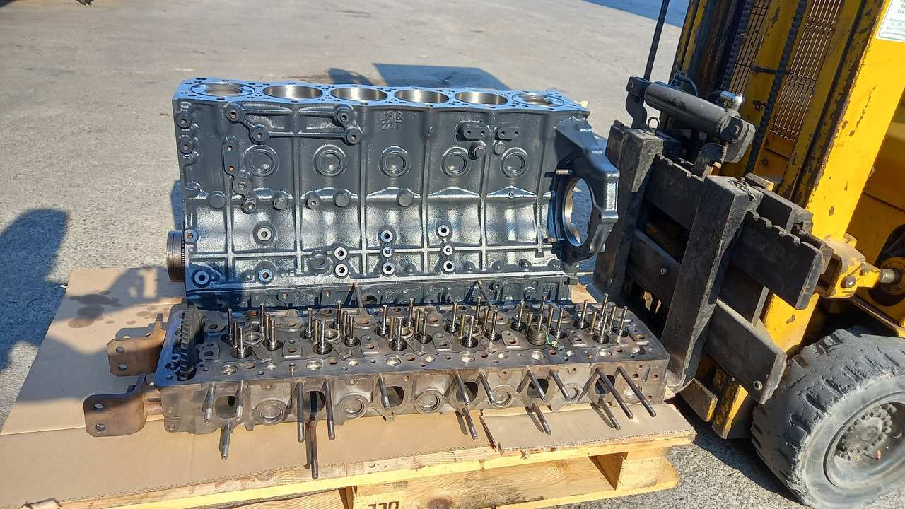 ISUZU 6UZ1 Long Block revisionato composto da monoblocco , albero motore, testa. - Engine for Construction machinery: picture 1 ISUZU 6UZ1 Long Block revisionato composto da monoblocco , albero motore, testa. - Engine for Construction machinery: picture 1