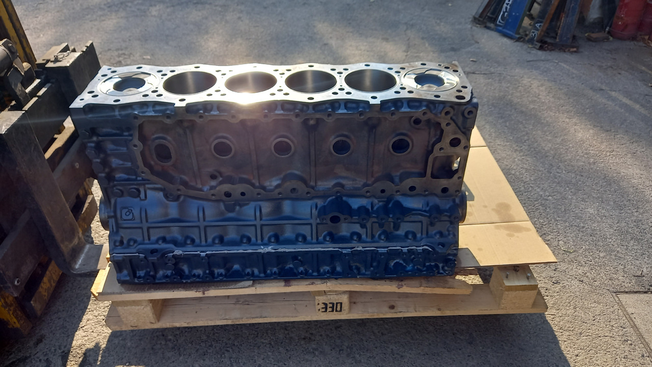 ISUZU 6UZ1 Long Block revisionato composto da monoblocco , albero motore, testa. - Engine for Construction machinery: picture 2 ISUZU 6UZ1 Long Block revisionato composto da monoblocco , albero motore, testa. - Engine for Construction machinery: picture 2