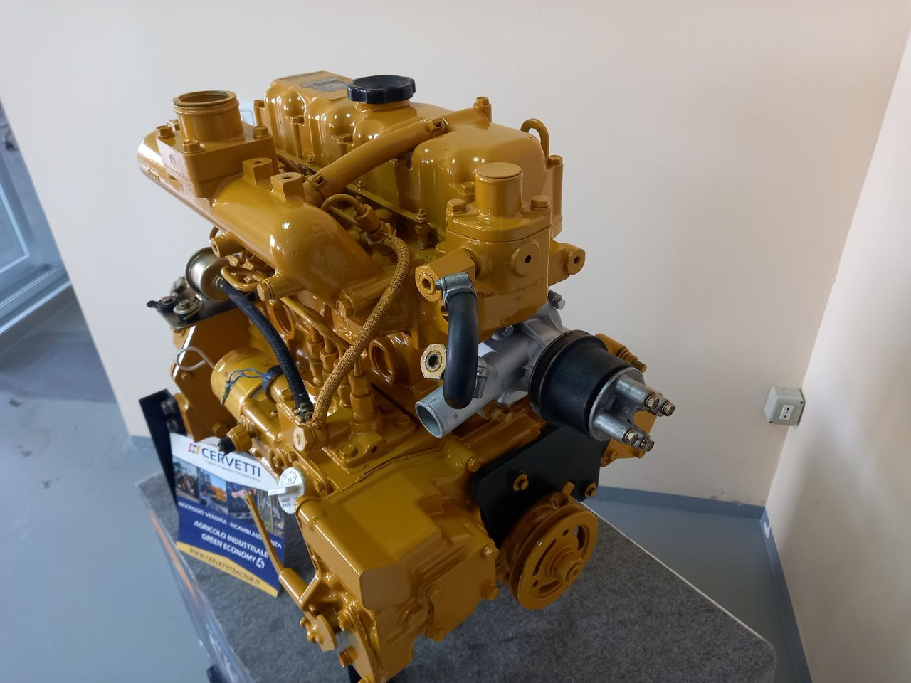 MITSUBISHI K4N Motore CAT tipo Mitsubishi K4N completamente revisionato. - Engine for Construction machinery: picture 2 MITSUBISHI K4N Motore CAT tipo Mitsubishi K4N completamente revisionato. - Engine for Construction machinery: picture 2