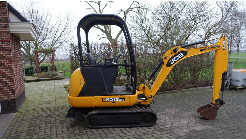 JCB 8018 CTS - Mini crane: picture 3 JCB 8018 CTS - Mini crane: picture 3