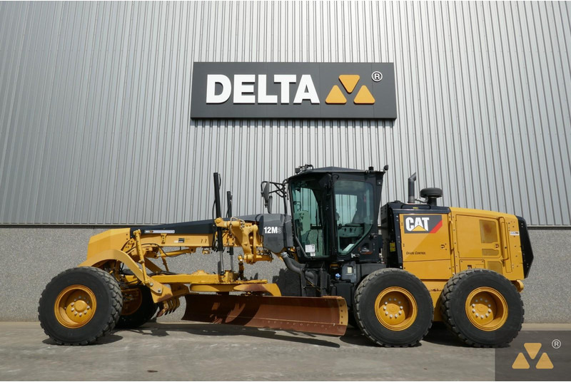 Caterpillar 12M3 - Grader: picture 1 Caterpillar 12M3 - Grader: picture 1