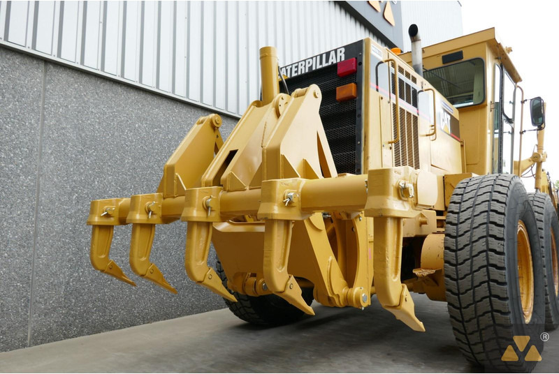 Lease a Caterpillar 140H Caterpillar 140H: picture 9