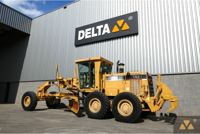 Lease a Caterpillar 140H Caterpillar 140H: picture 8