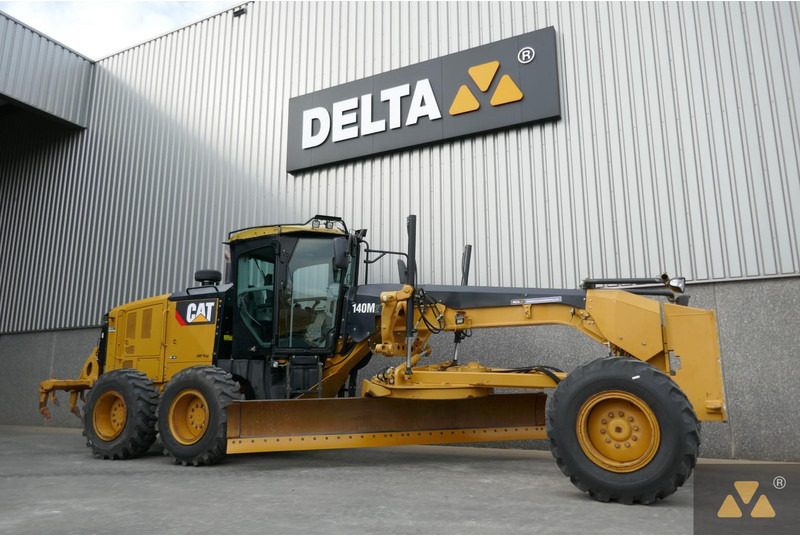 Caterpillar 140M2 - Grader: picture 3 Caterpillar 140M2 - Grader: picture 3