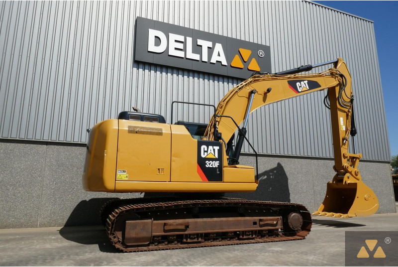 Caterpillar 320FL - Crawler excavator: picture 5 Caterpillar 320FL - Crawler excavator: picture 5