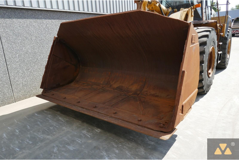 Wheel loader Caterpillar 966G Series II: picture 6