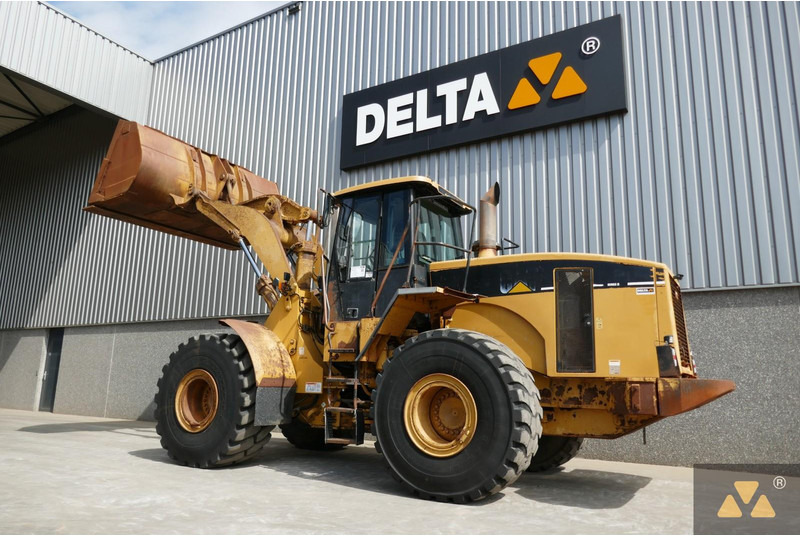 Wheel loader Caterpillar 966G Series II: picture 11