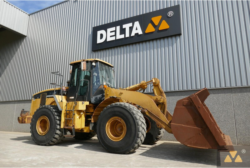 Wheel loader Caterpillar 966G Series II: picture 9