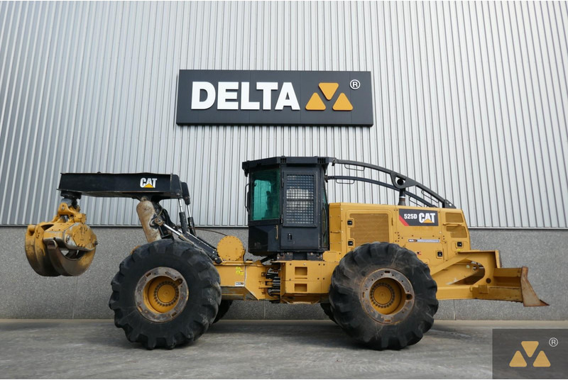 Caterpillar 525D - Forestry equipment: picture 2 Caterpillar 525D - Forestry equipment: picture 2
