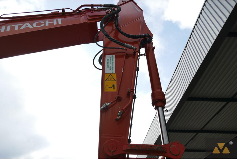Crawler excavator Hitachi ZX300LC-7: picture 15