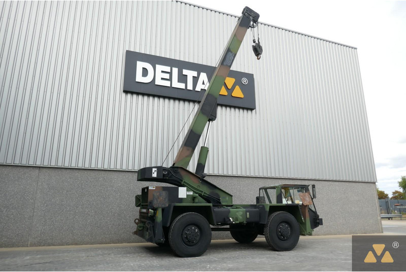 Terex LRT110 Ex-Army - Rough terrain crane: picture 5 Terex LRT110 Ex-Army - Rough terrain crane: picture 5