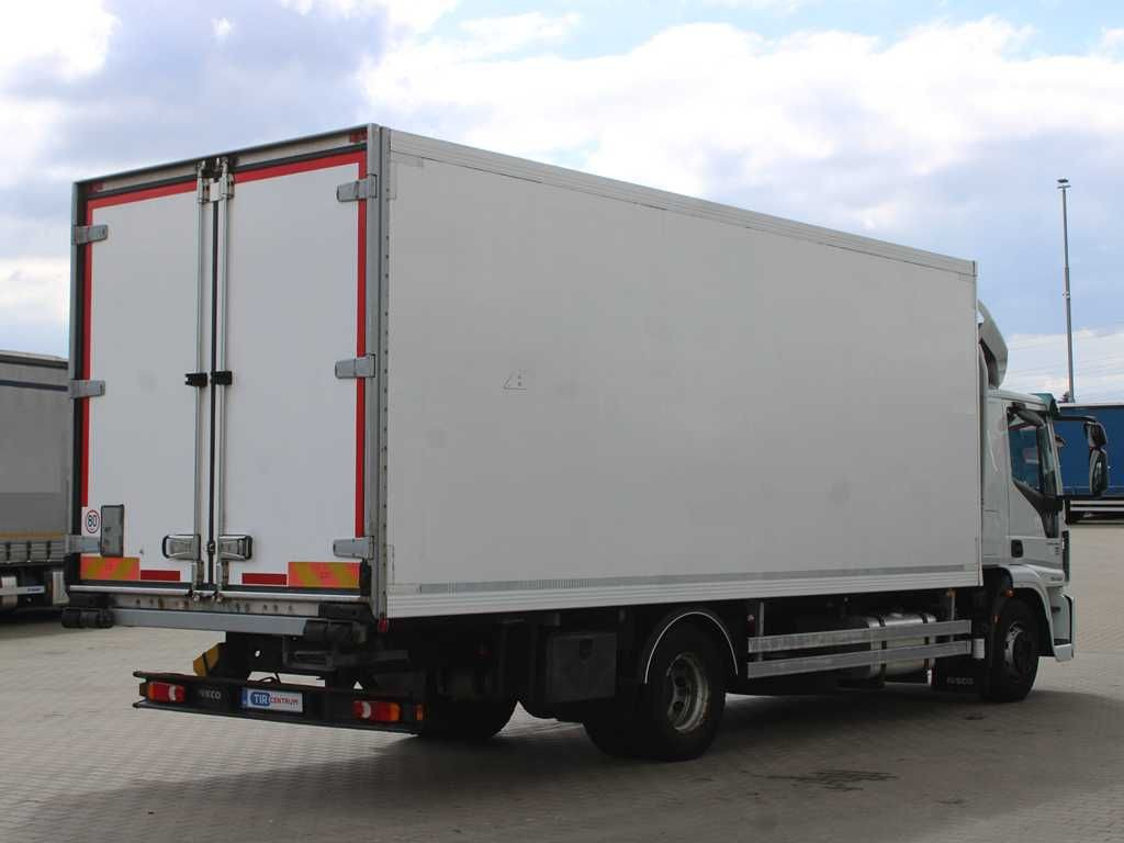 Iveco EUROCARGO 120E, EURO 6, SEC.AIR CONDITIONING - Refrigerator truck: picture 3 Iveco EUROCARGO 120E, EURO 6, SEC.AIR CONDITIONING - Refrigerator truck: picture 3