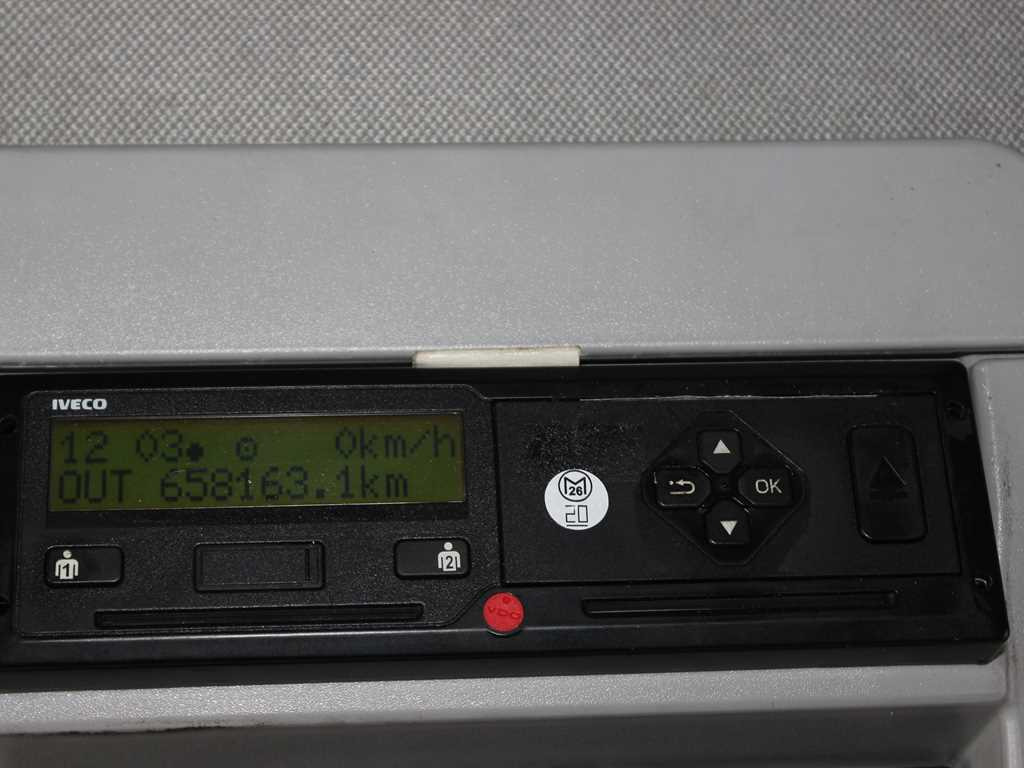 Curtainsider truck Iveco EUROCARGO 120E25, EURO 6: picture 18