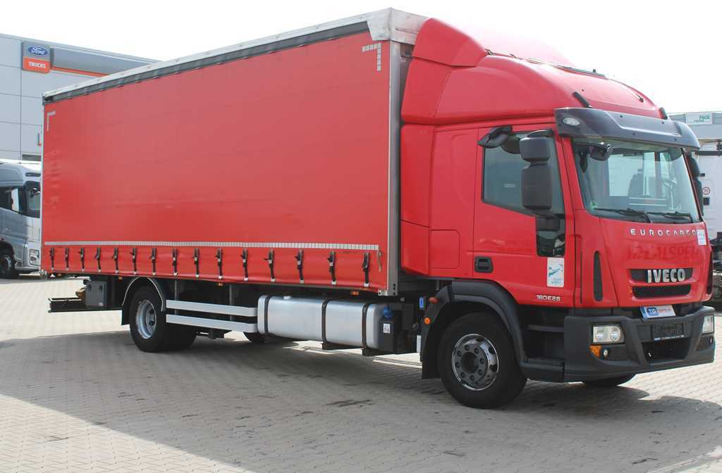 Iveco EUROCARGO 160E28, EURO 6 - Curtainsider truck: picture 3 Iveco EUROCARGO 160E28, EURO 6 - Curtainsider truck: picture 3