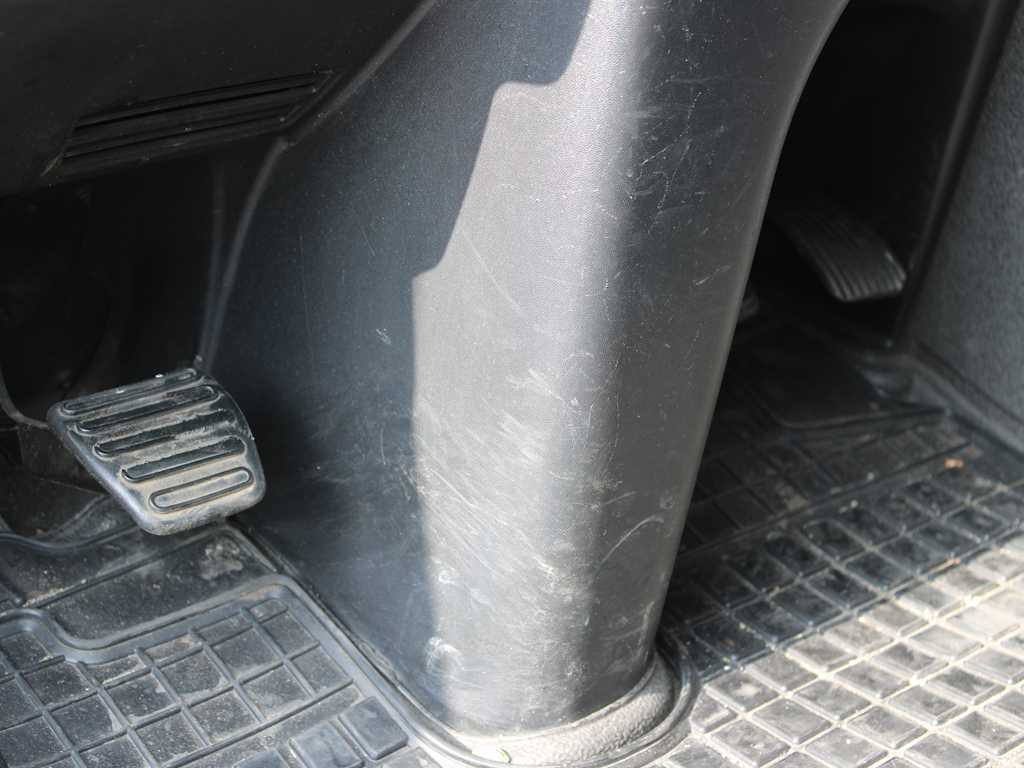 Curtainsider truck MAN TGL 8.190, EURO 6, TIRES 80%: picture 9