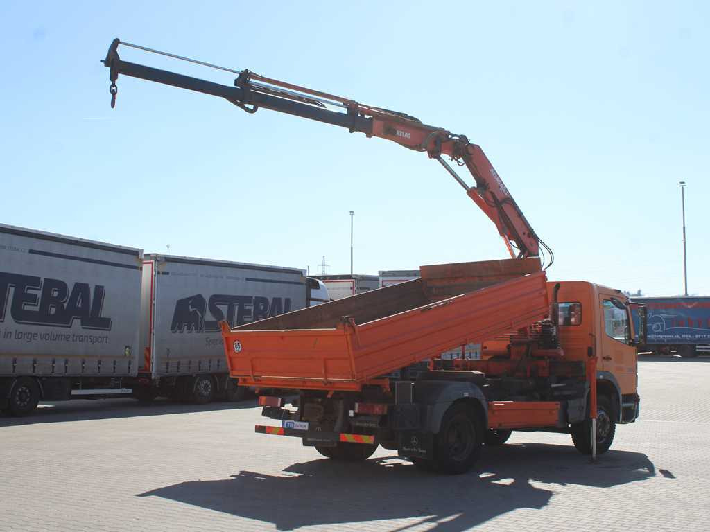 Mercedes-Benz Atego 1523, HYDRAULIC ARM ATLAS 60.1, THREE-SIDED - Tipper, Crane truck: picture 4 Mercedes-Benz Atego 1523, HYDRAULIC ARM ATLAS 60.1, THREE-SIDED - Tipper, Crane truck: picture 4