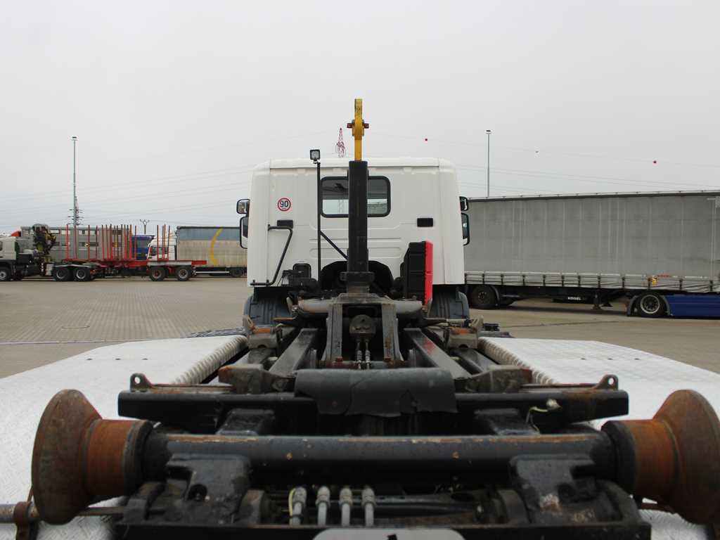 Hook lift truck Scania P410, EURO 6, 6X2, CONTAINER HOOK CARRIER, LIFTING AXLE: picture 8