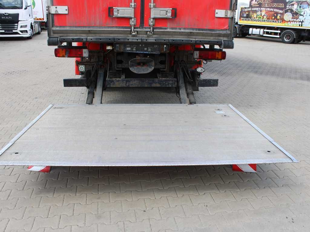 Refrigerator truck Scania R 380,TAIL LIFT,TWO CHAMBER.CARRIER SUPRA 850 mt: picture 6