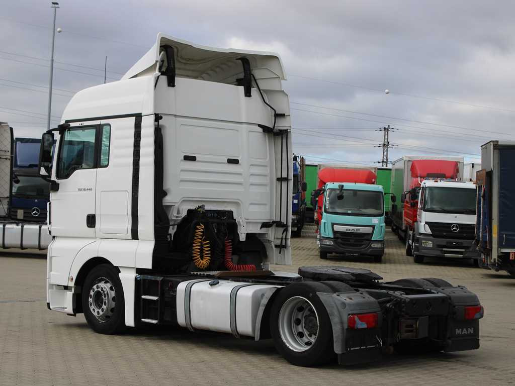 MAN TGX 18.440, LOW DECK, EURO 6 - Tractor unit: picture 5 MAN TGX 18.440, LOW DECK, EURO 6 - Tractor unit: picture 5