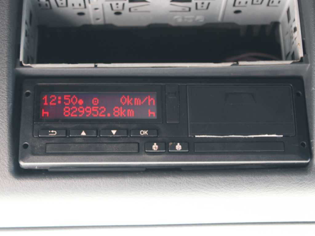 Tractor unit MAN TGX 18.480, EURO 6, LOWDECK, INDEPENDENT AIR CONDITIONING: picture 17
