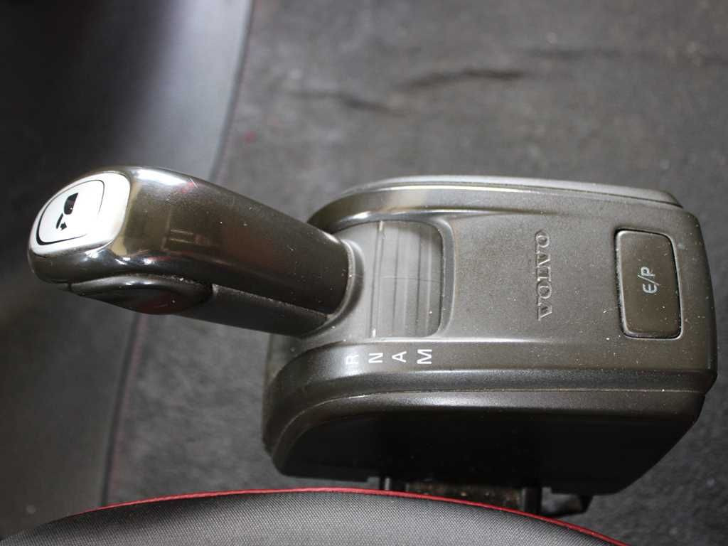 Lease a  Volvo FH 460 4X2, VEB+, EURO 6, HYDRAULIC Volvo FH 460 4X2, VEB+, EURO 6, HYDRAULIC: picture 13