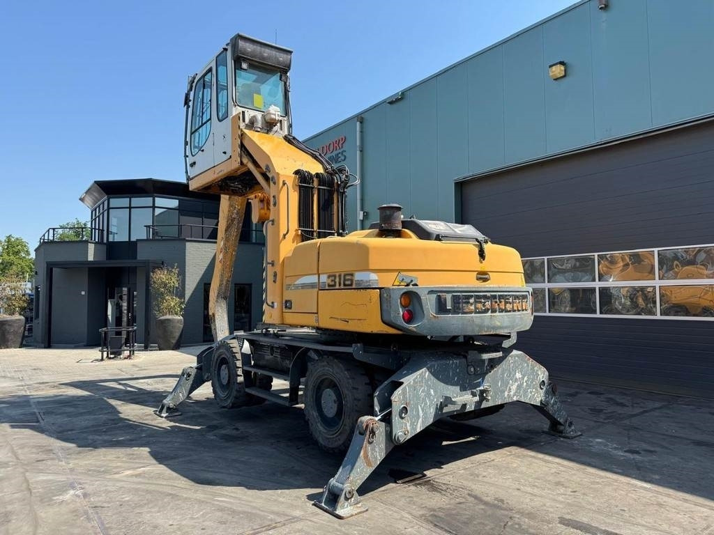 Liebherr A 316 - Waste/ Industry handler: picture 3 Liebherr A 316 - Waste/ Industry handler: picture 3