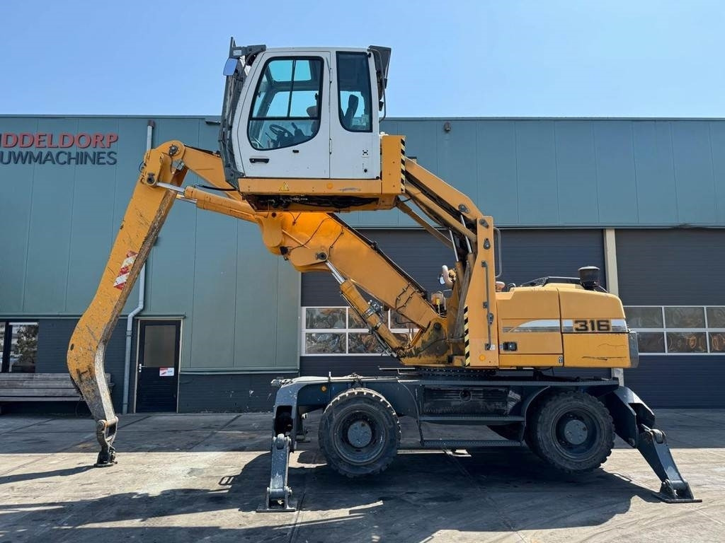 Liebherr A 316 - Waste/ Industry handler: picture 1 Liebherr A 316 - Waste/ Industry handler: picture 1