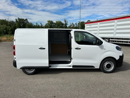 Fiat Scudo  M BlueDHi 120 6-Gang - Panel van: picture 4 Fiat Scudo  M BlueDHi 120 6-Gang - Panel van: picture 4