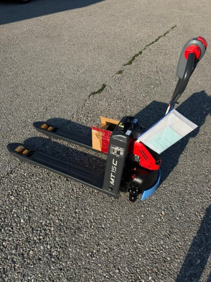 Linde Niederhubwagen MT15C - Pallet truck: picture 1 Linde Niederhubwagen MT15C - Pallet truck: picture 1