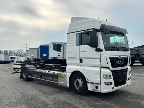 MAN TGX 18.460 XLX, 4x2, Euro 6, Standklima - Container transporter/ Swap body truck: picture 3 MAN TGX 18.460 XLX, 4x2, Euro 6, Standklima - Container transporter/ Swap body truck: picture 3
