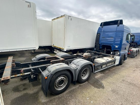 MAN TGX 26.440 XLX 6x2 Liftachse, Euro 6, Motorschaden, engine damage! - Container transporter/ Swap body truck: picture 2 MAN TGX 26.440 XLX 6x2 Liftachse, Euro 6, Motorschaden, engine damage! - Container transporter/ Swap body truck: picture 2