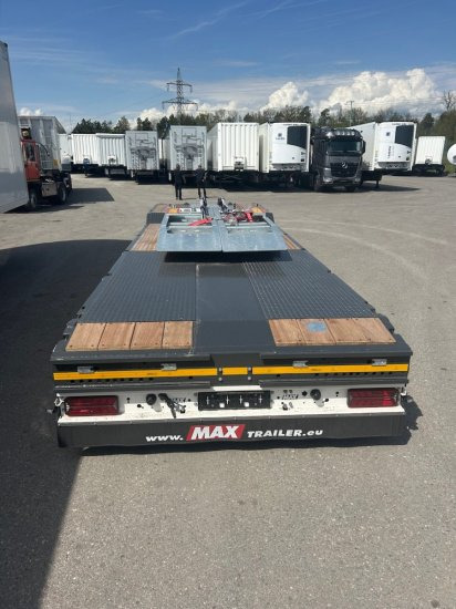 Maxtrailer 600 Tieflader 3-achs Luftgefedert, Elektroaggregat für Rampen - Low loader trailer: picture 3 Maxtrailer 600 Tieflader 3-achs Luftgefedert, Elektroaggregat für Rampen - Low loader trailer: picture 3