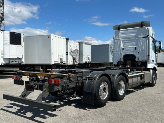 Mercedes-Benz Actros 2545 6x2 BDF E6, Retarder, Alufelgen - Container transporter/ Swap body truck: picture 5 Mercedes-Benz Actros 2545 6x2 BDF E6, Retarder, Alufelgen - Container transporter/ Swap body truck: picture 5