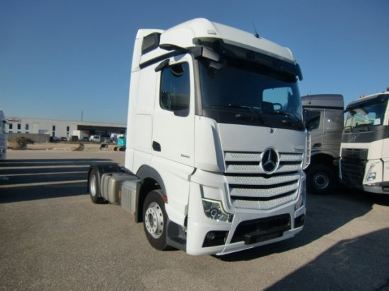 Mercedes-Benz Actros 1845 BL Giga Mirror Cam - Tractor unit: picture 3 Mercedes-Benz Actros 1845 BL Giga Mirror Cam - Tractor unit: picture 3
