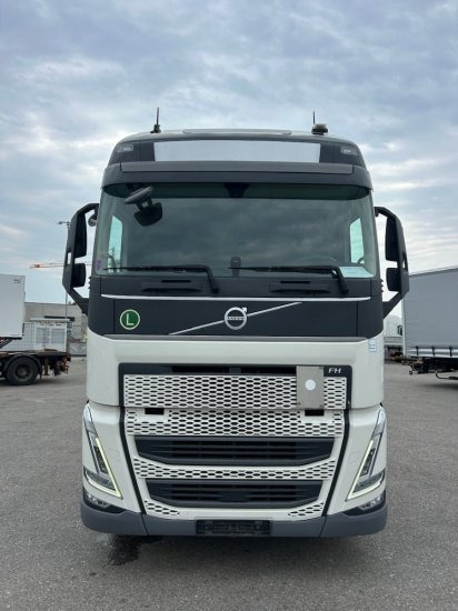 Volvo FH 500 EURO 6, I-Shift, Globetrotter, Standklima - Tractor unit: picture 2 Volvo FH 500 EURO 6, I-Shift, Globetrotter, Standklima - Tractor unit: picture 2