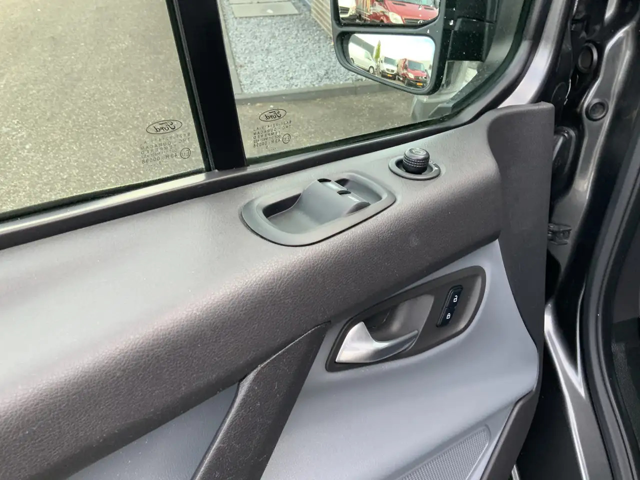 Panel van Ford Transit Custom 270 2.2 TDCI L1H1 Trend Airco Camera Cruise Dakdra: picture 6