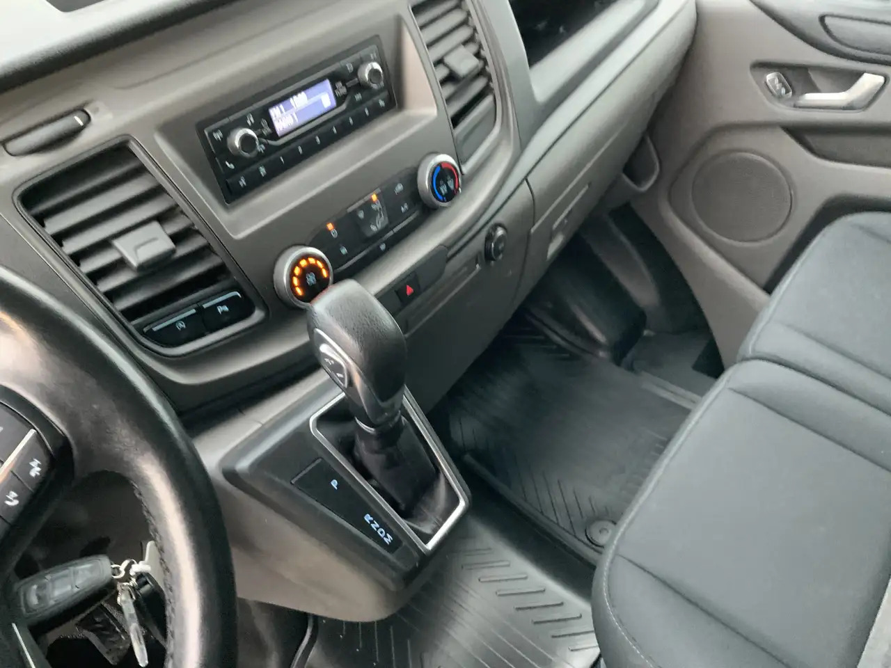 Ford Transit Custom 280 2.0 TDCI L1H1 Automaat Dub Schuifdeur Side Bar - Panel van: picture 5 Ford Transit Custom 280 2.0 TDCI L1H1 Automaat Dub Schuifdeur Side Bar - Panel van: picture 5